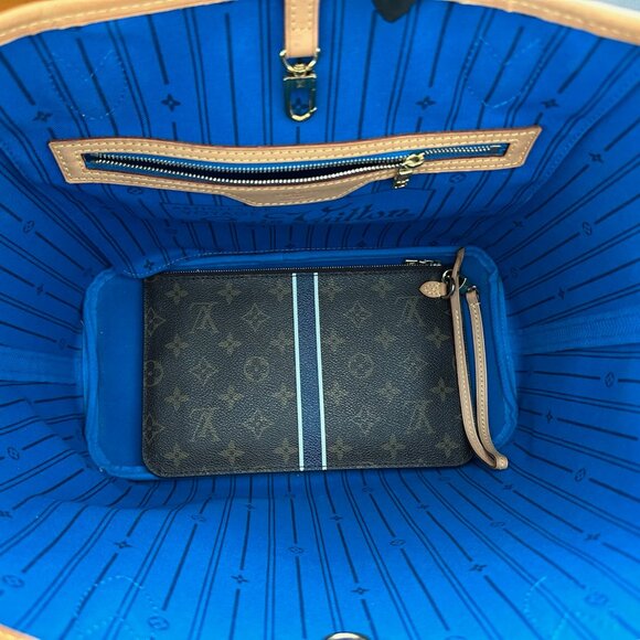 Louis Vuitton Bag - Picture 6 of 8